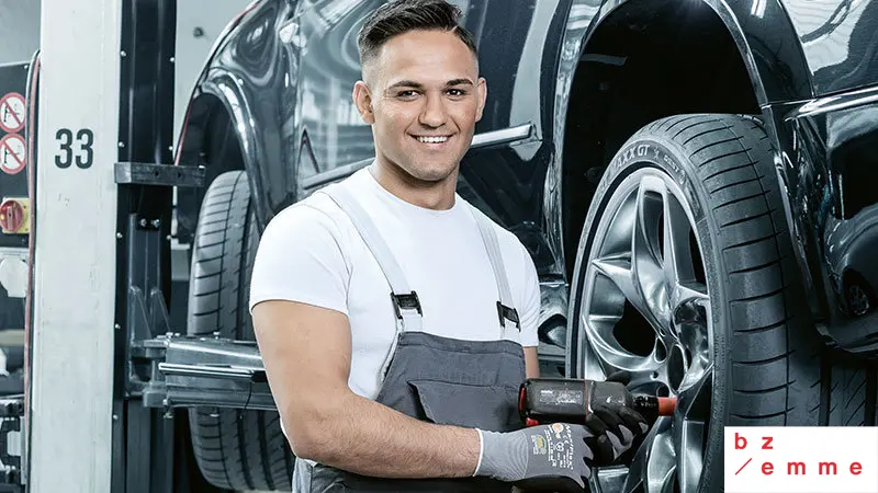 Set Automobil-Assistent/-in – bz Emme