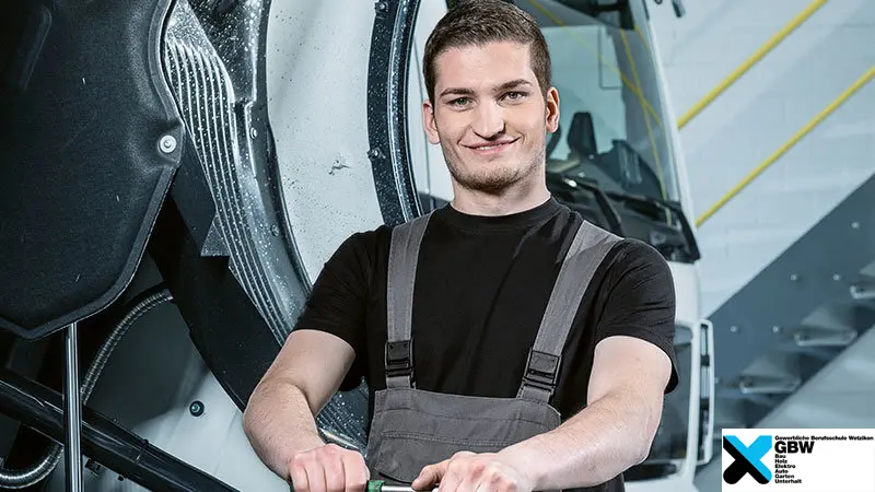 Set Automobil-Mechatroniker/-in – Nutzfahrzeuge GBW